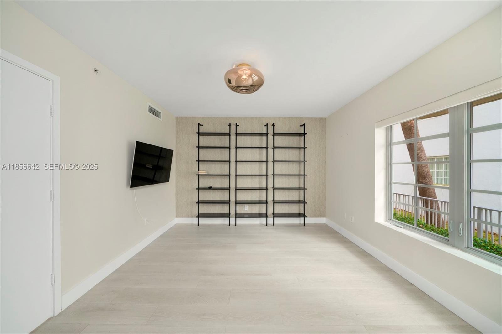 435 21st St # 103, Miami Beach FL 33139 photo 5