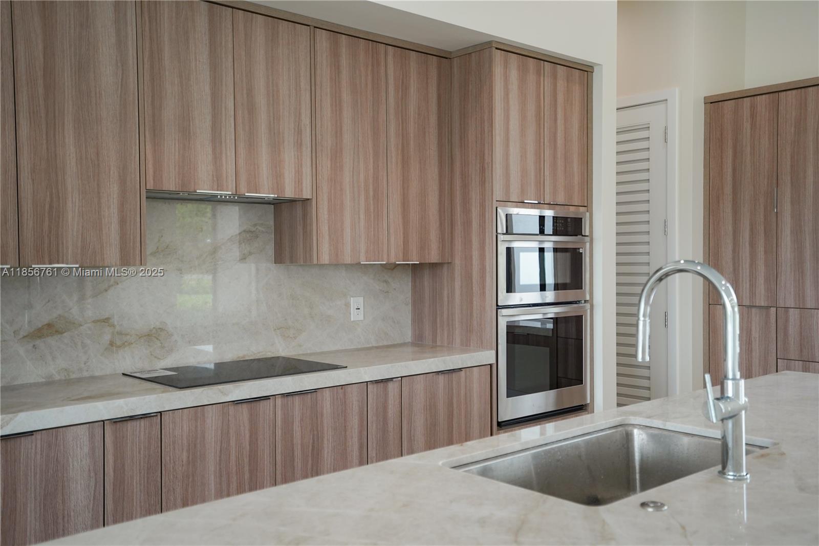27510 SW 170th Ave, Homestead FL 33031 photo 3