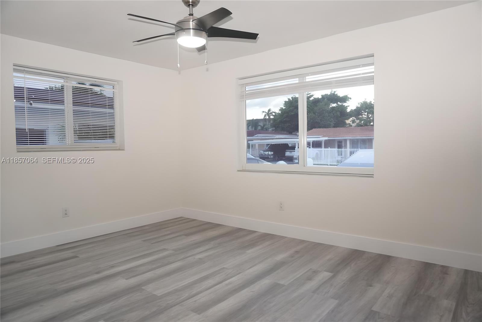 4851 E 8th Ct, Hialeah FL 33013 photo 5