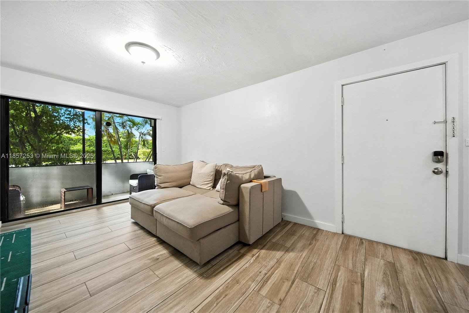 8701 SW 141st St # B1, Palmetto Bay FL 33176 photo 2