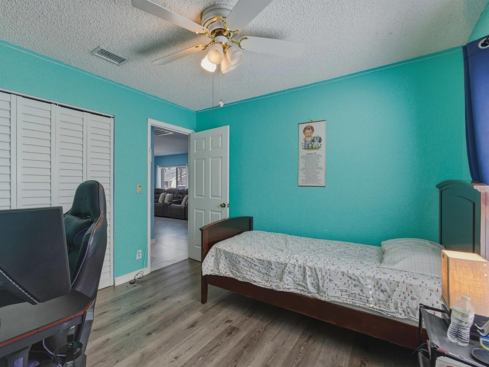 5928 Ithaca Circle W, Lake Worth FL 33463 photo 2