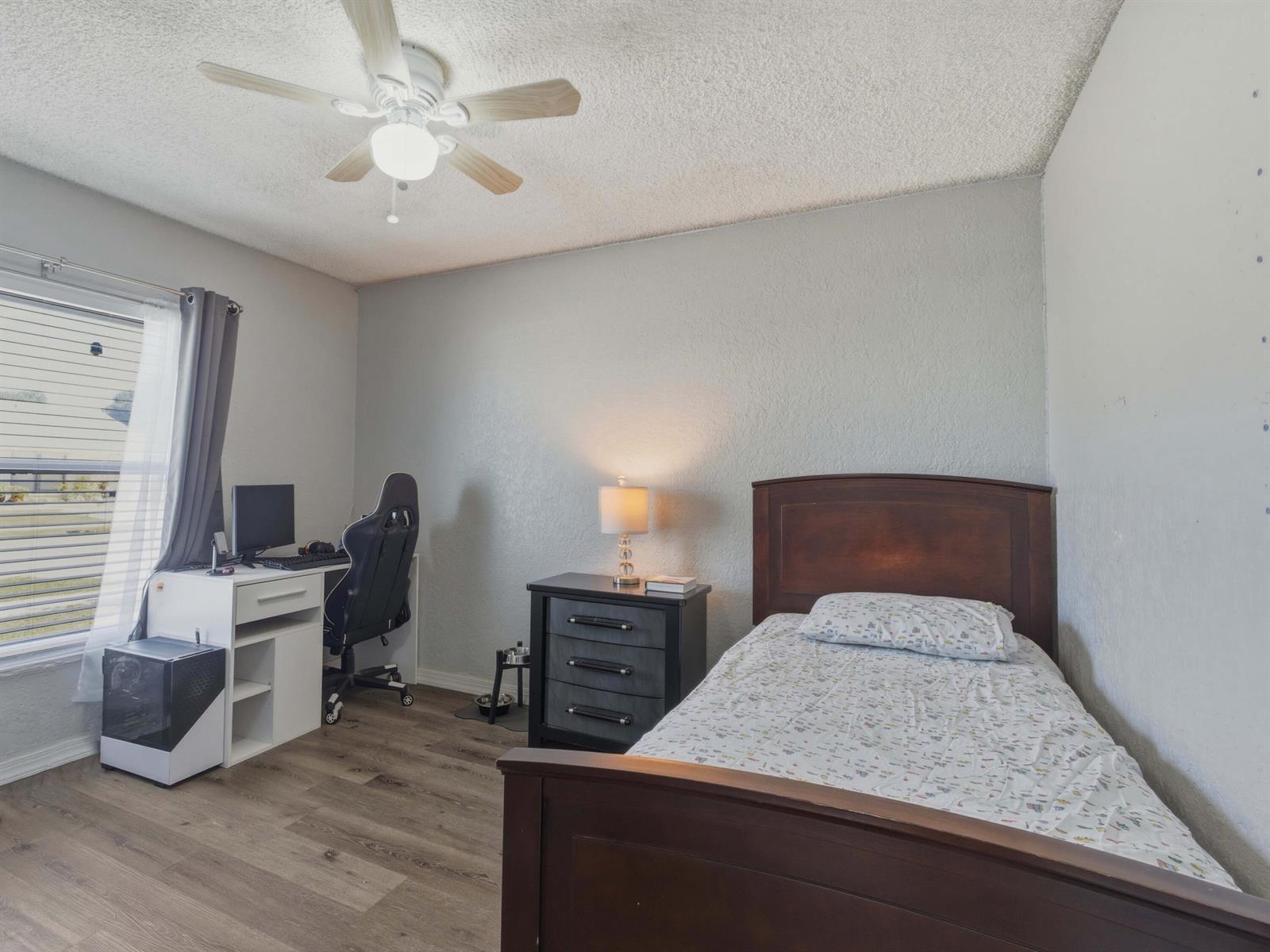 5928 Ithaca Circle W, Lake Worth FL 33463 photo 3