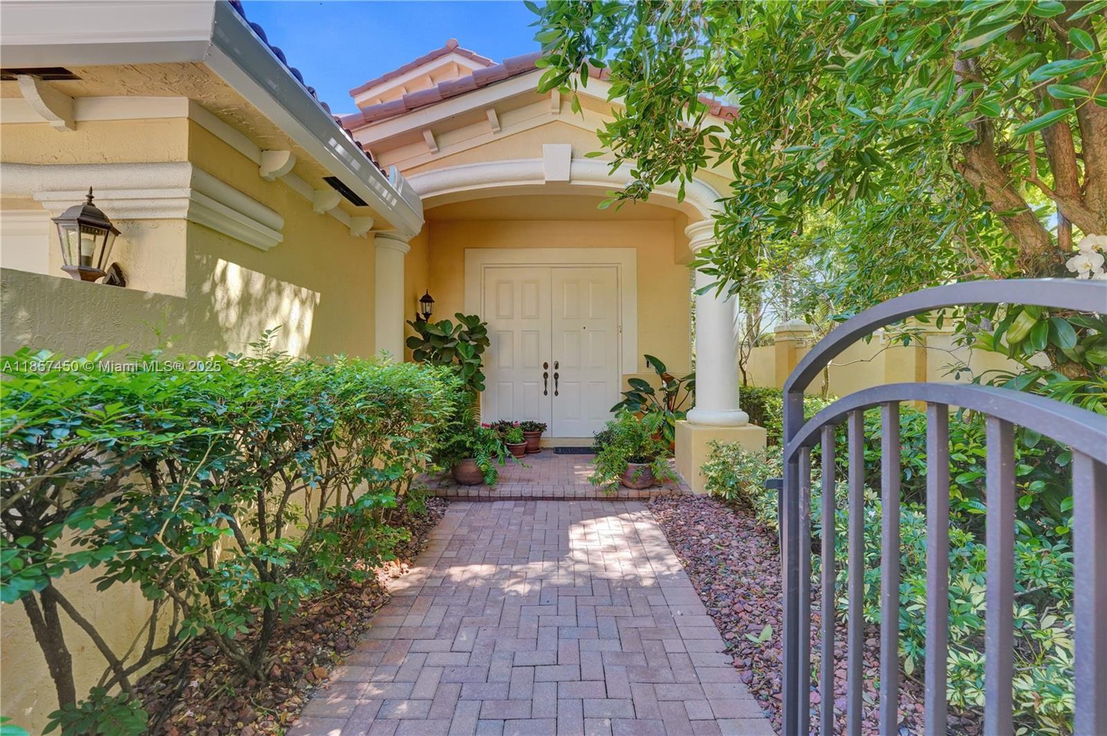 1577 Passion Vine Cir # 2, Weston FL 33326 photo 5