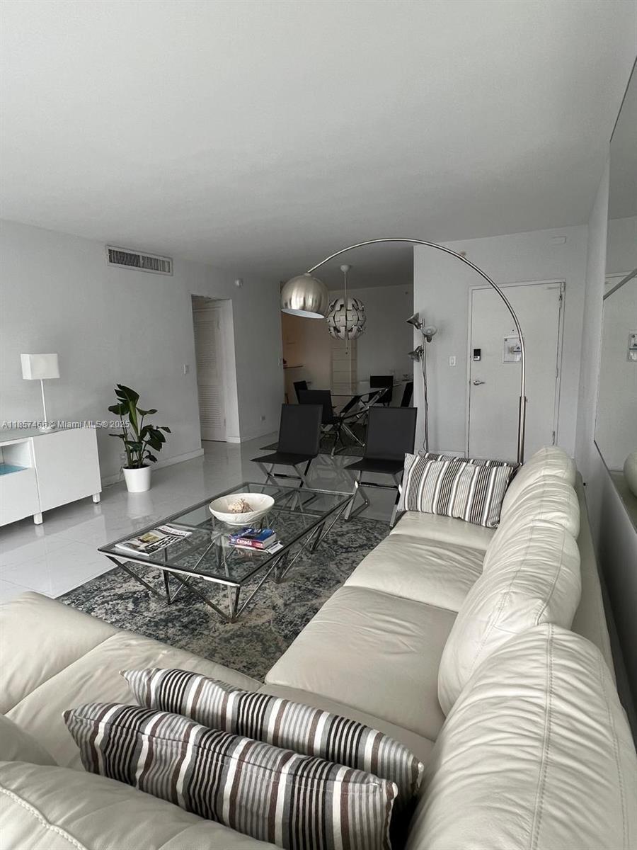 5601 Collins Ave # 1115, Miami Beach FL 33140 photo 3