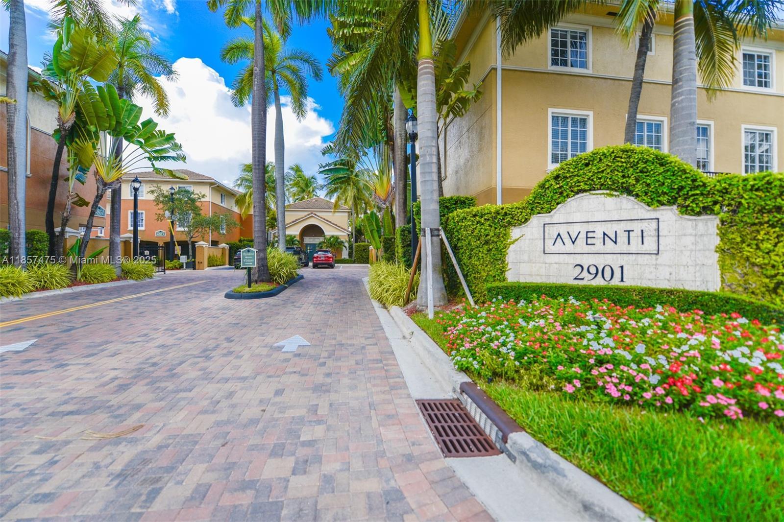 2821 NE 185th St # 408, Aventura FL 33180