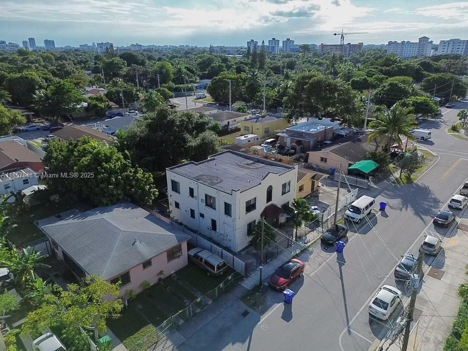 1376 NW 35th St, Miami FL 33142 photo 2