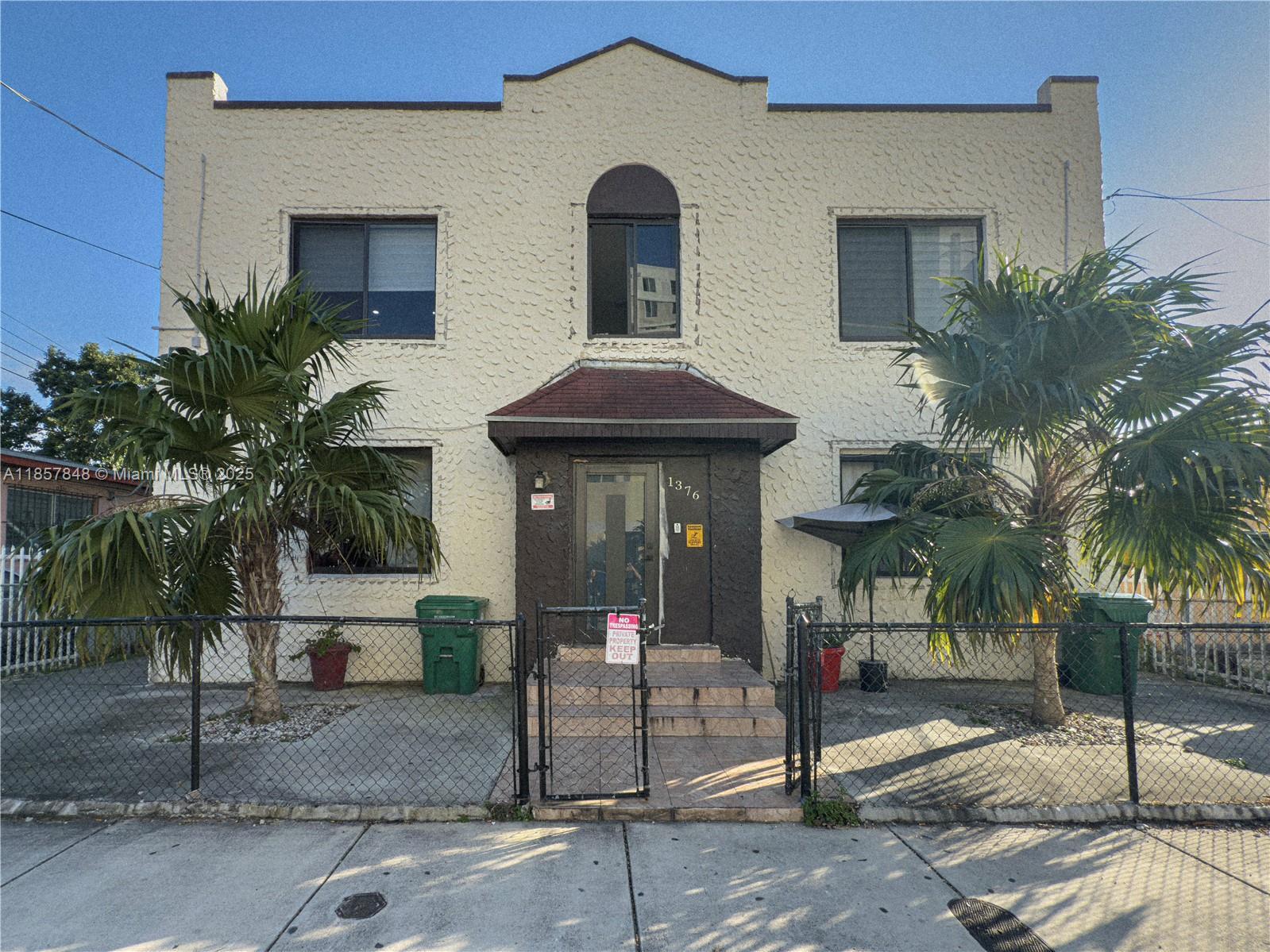 1376 NW 35th St, Miami FL 33142