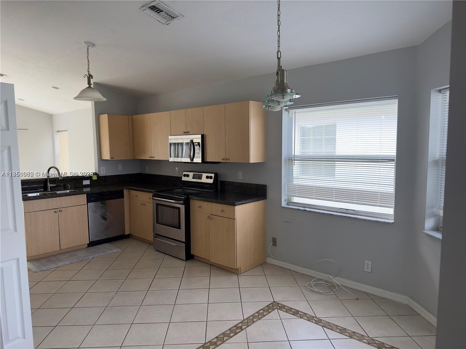 11217 Harbour Springs Cir, Boca Raton FL 33428 photo 5