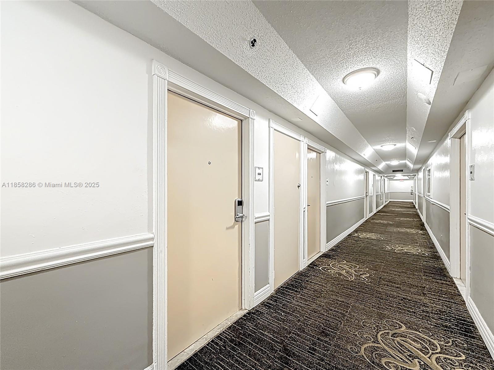 19201 Collins Ave # 636, Sunny Isles Beach FL 33160 photo 3