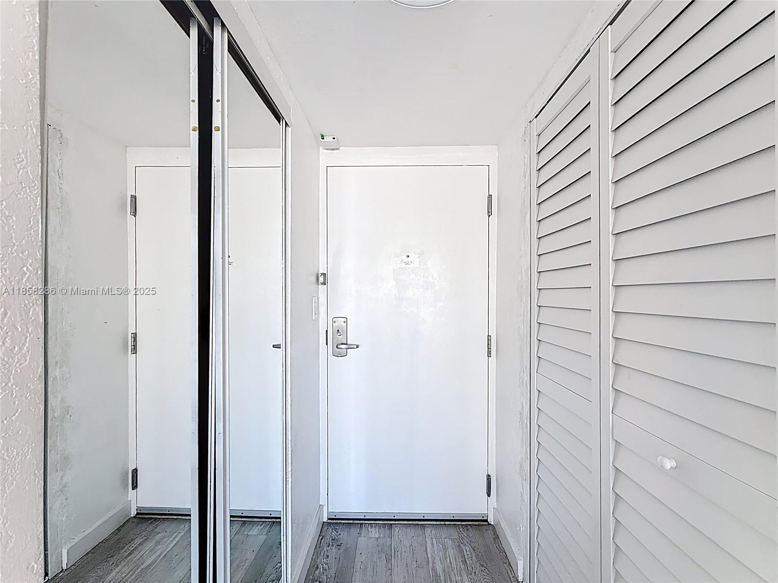 19201 Collins Ave # 636, Sunny Isles Beach FL 33160 photo 4