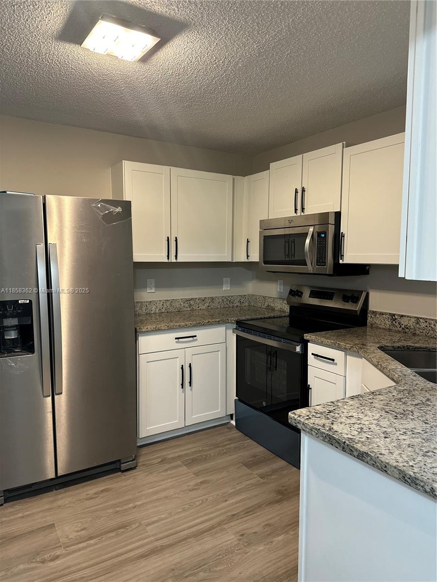 3200 Sabal Palms Ct # B, Kissimmee FL 34747