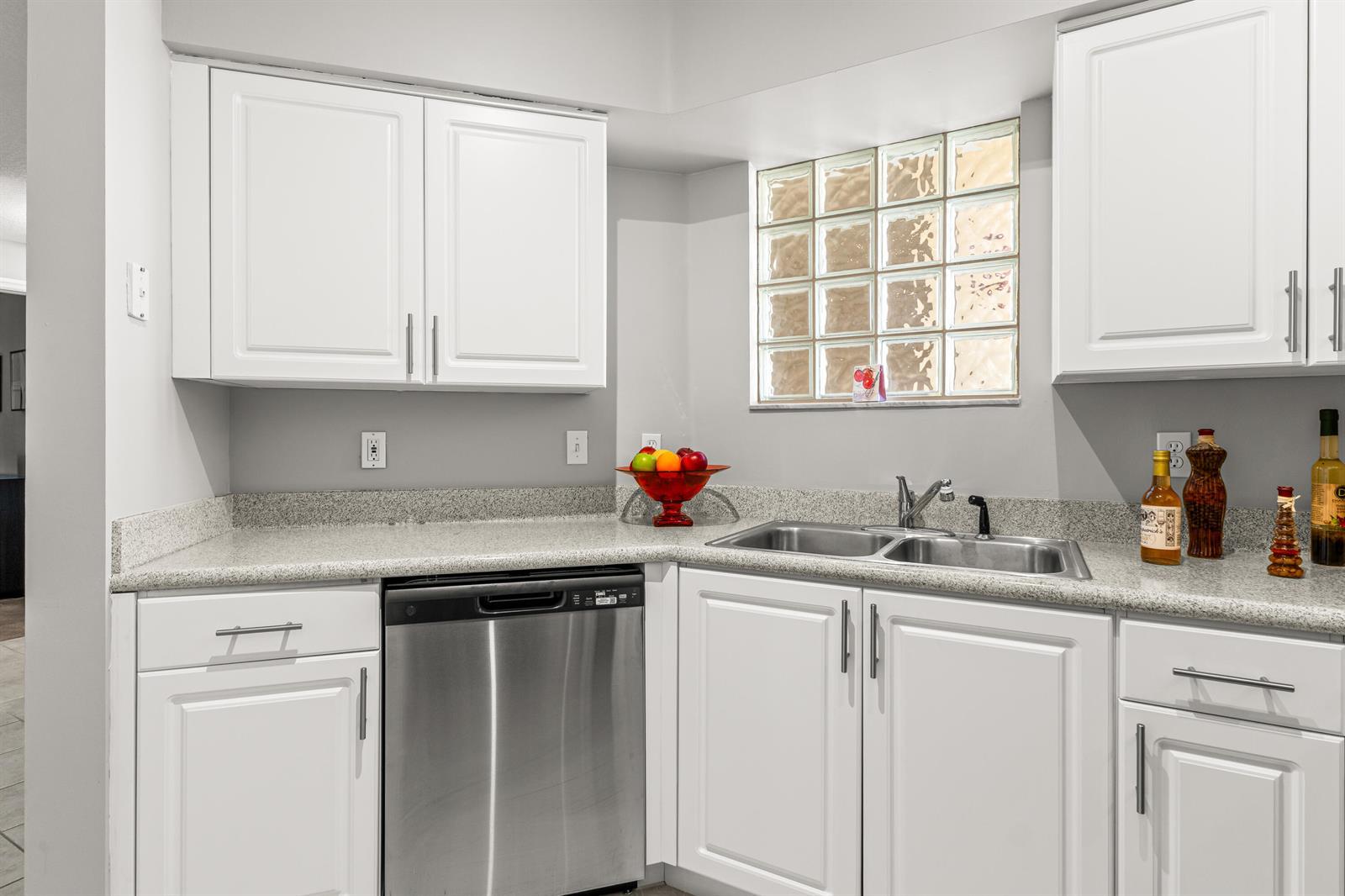 1951 Brandywine Road # 303, West Palm Beach FL 33409 photo 4