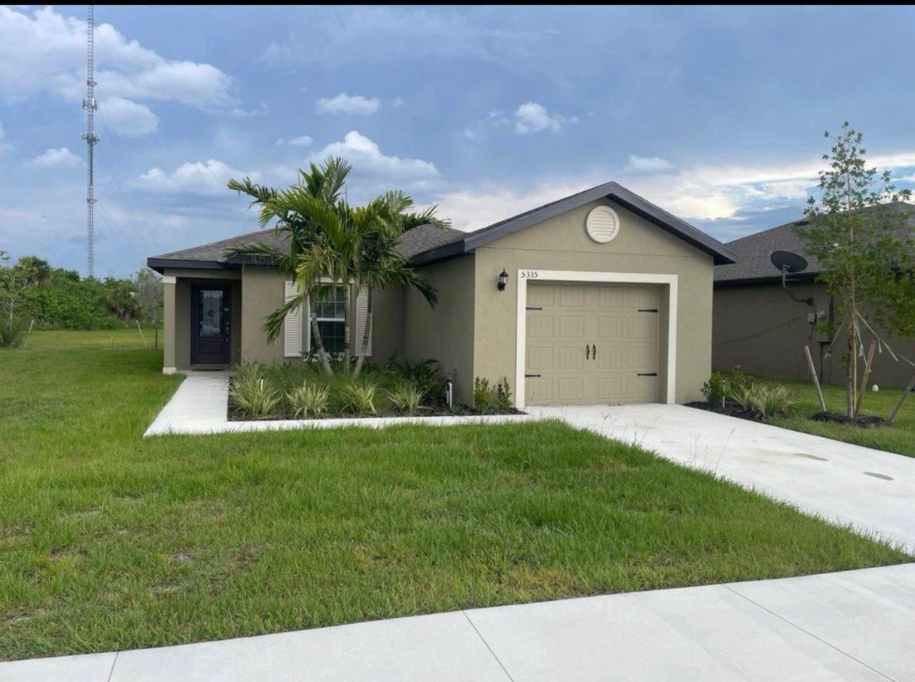 5335 Entertainment Way, Fort Pierce FL 34947