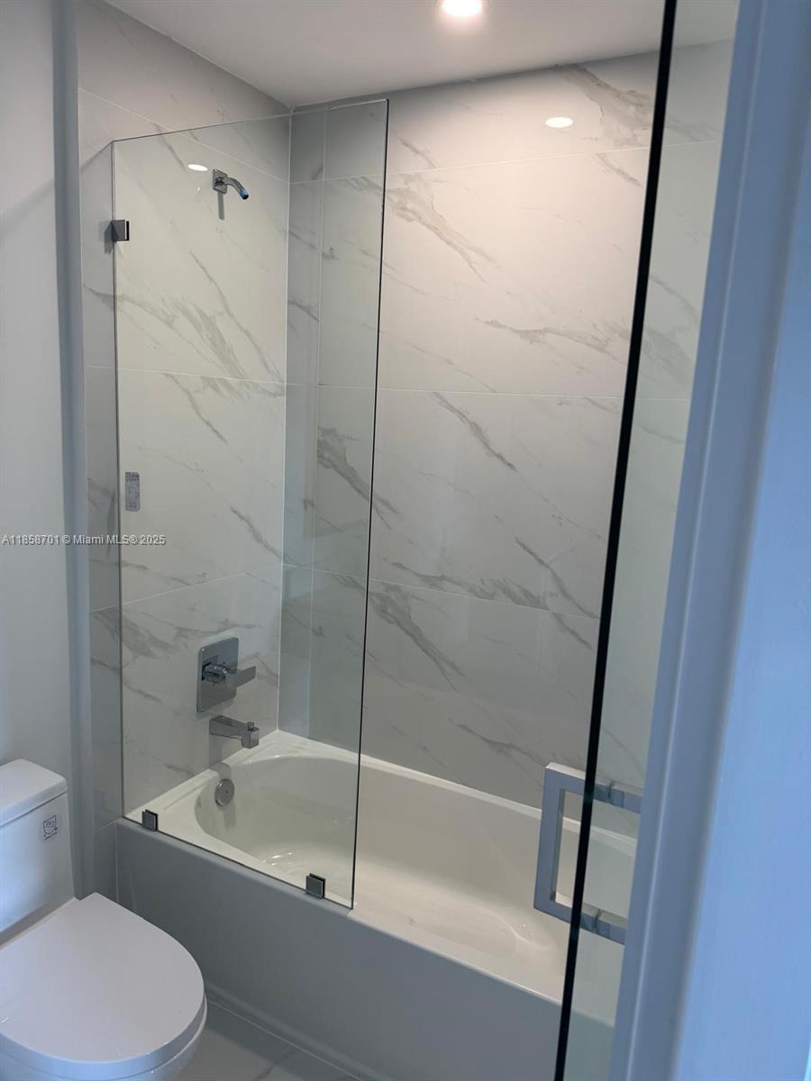 700 NE 24th St # 1205, Miami FL 33137 photo 4