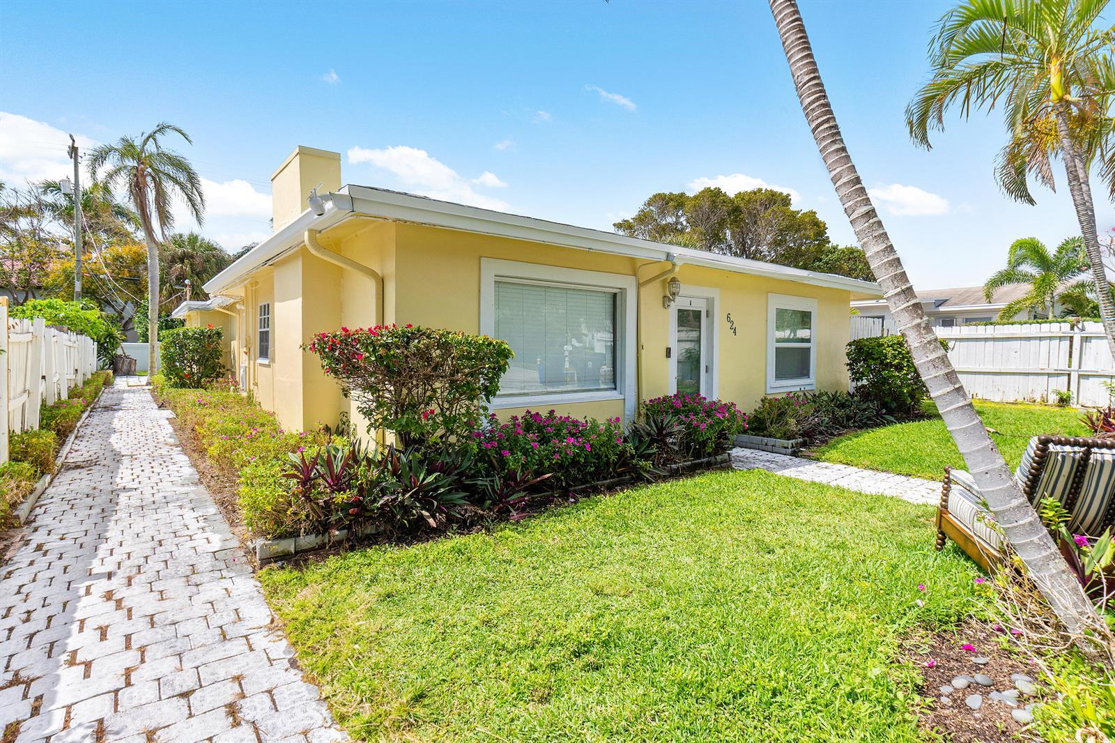 624 Allen Avenue # D, Delray Beach FL 33483 photo 3