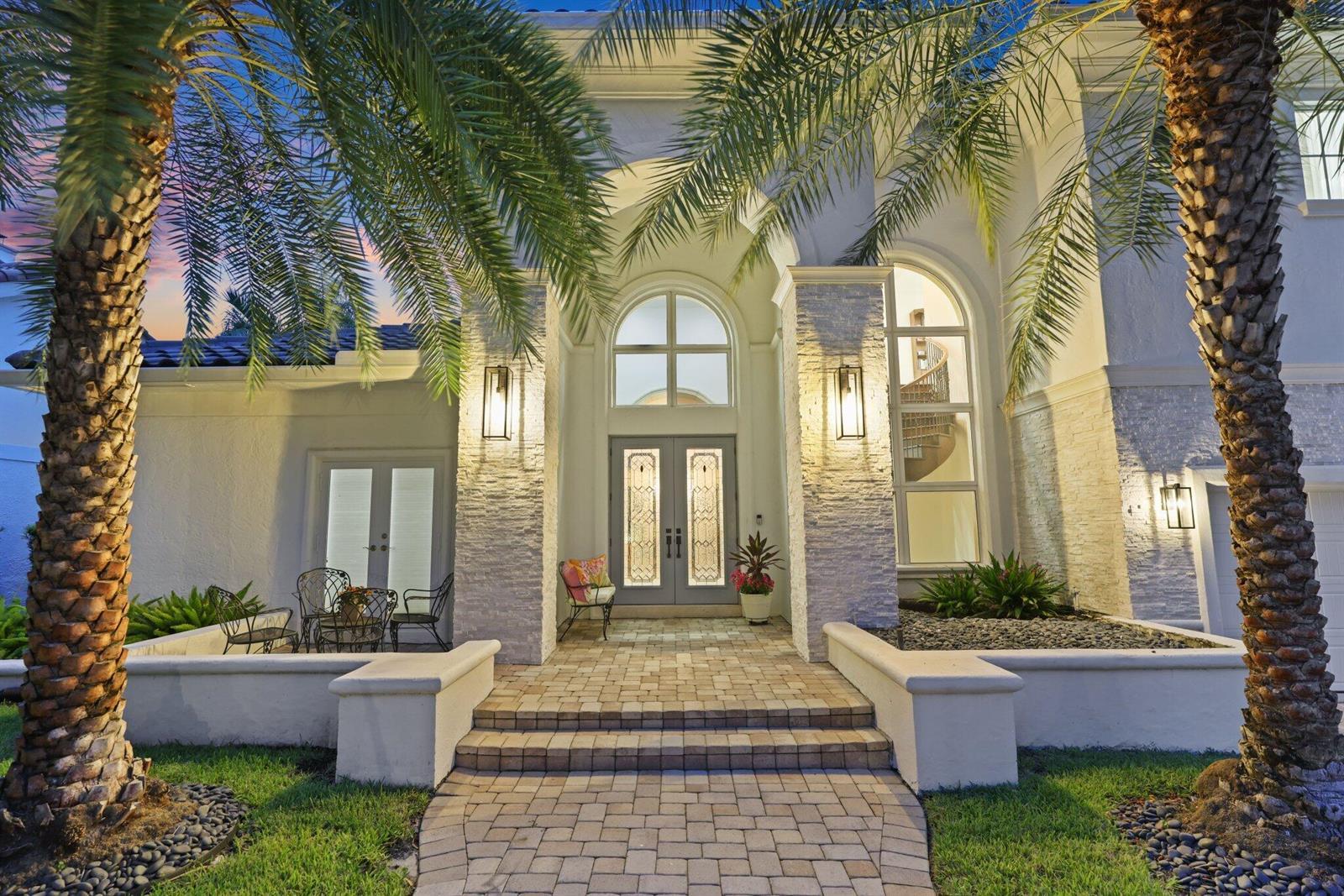 917 Iris Drive, Delray Beach FL 33483 photo 2