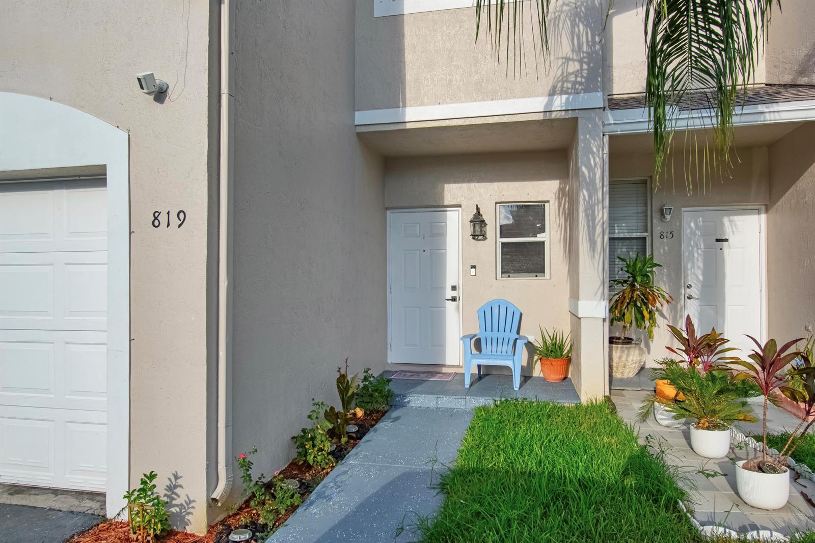 819 NW 42 Place # 819, Deerfield Beach FL 33064 photo 2