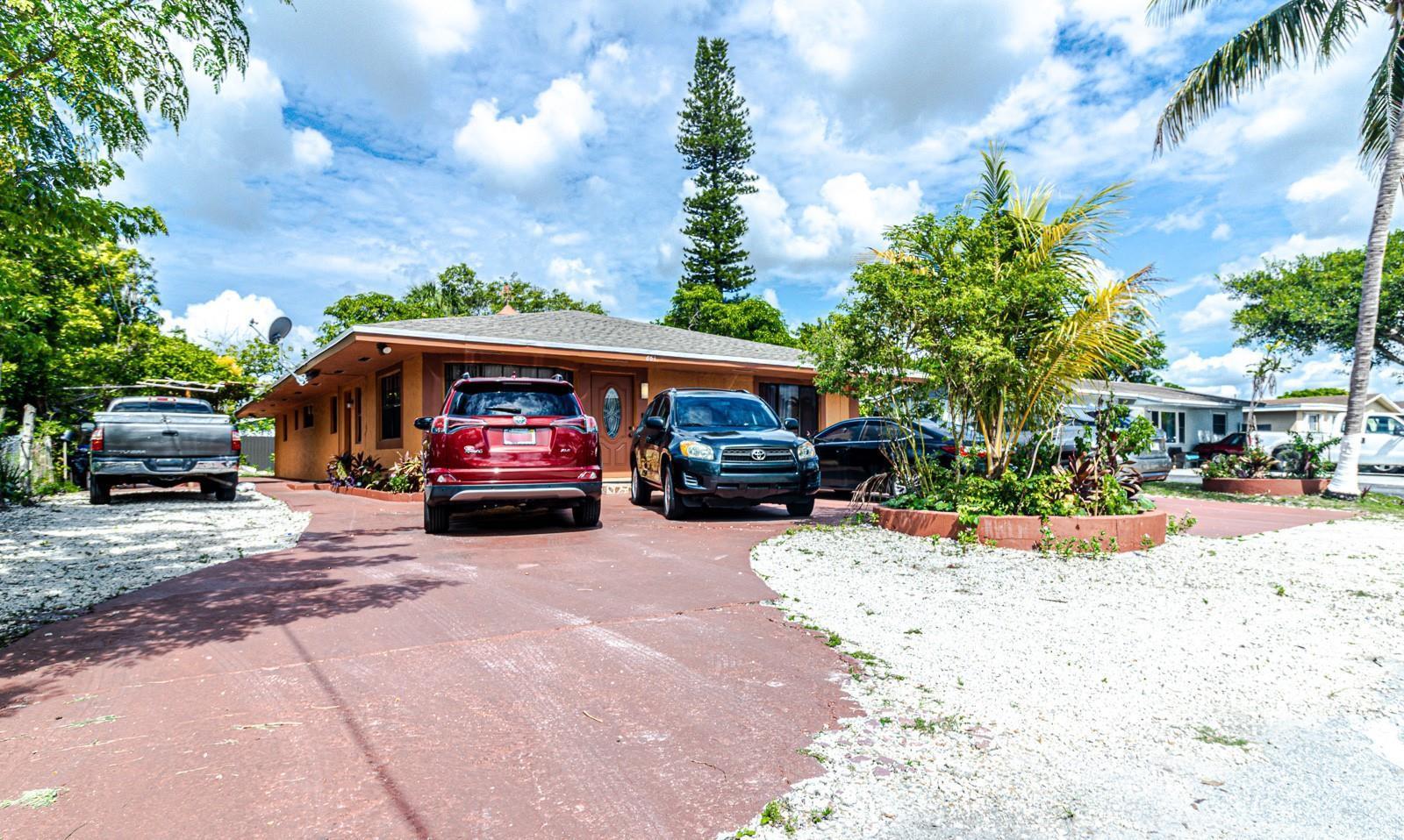661 SW 28th Way, Fort Lauderdale FL 33312 photo 3