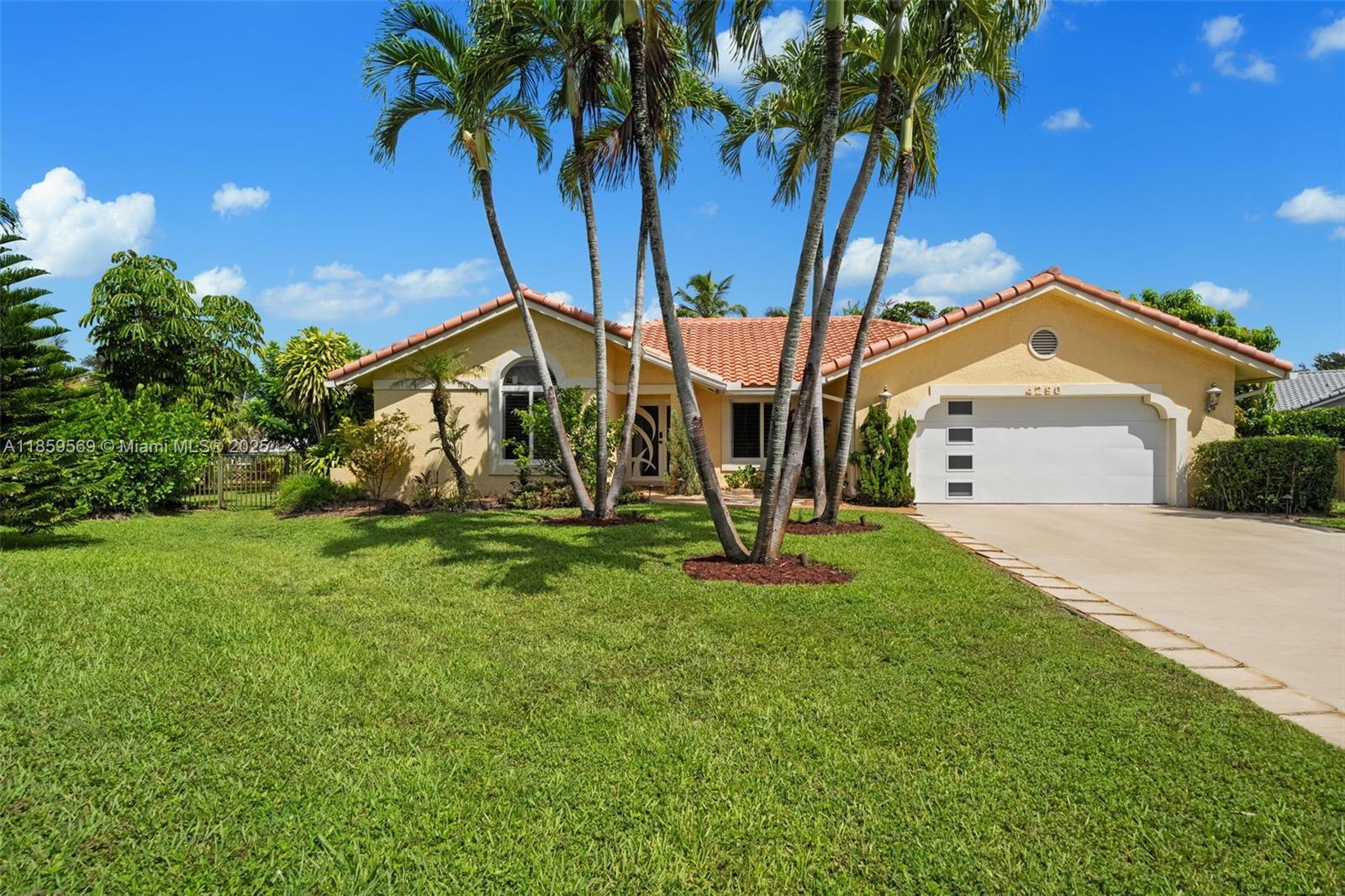 4290 NW 73rd Way # 4290, Coral Springs FL 33065 photo 2