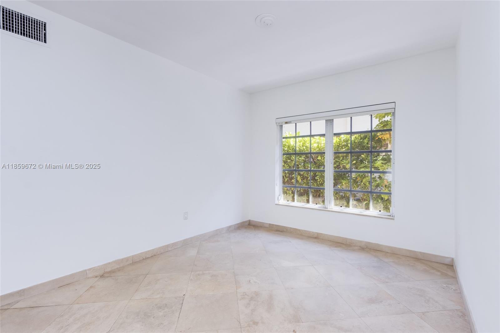 60 Park Dr # C, Bal Harbour FL 33154 photo 5