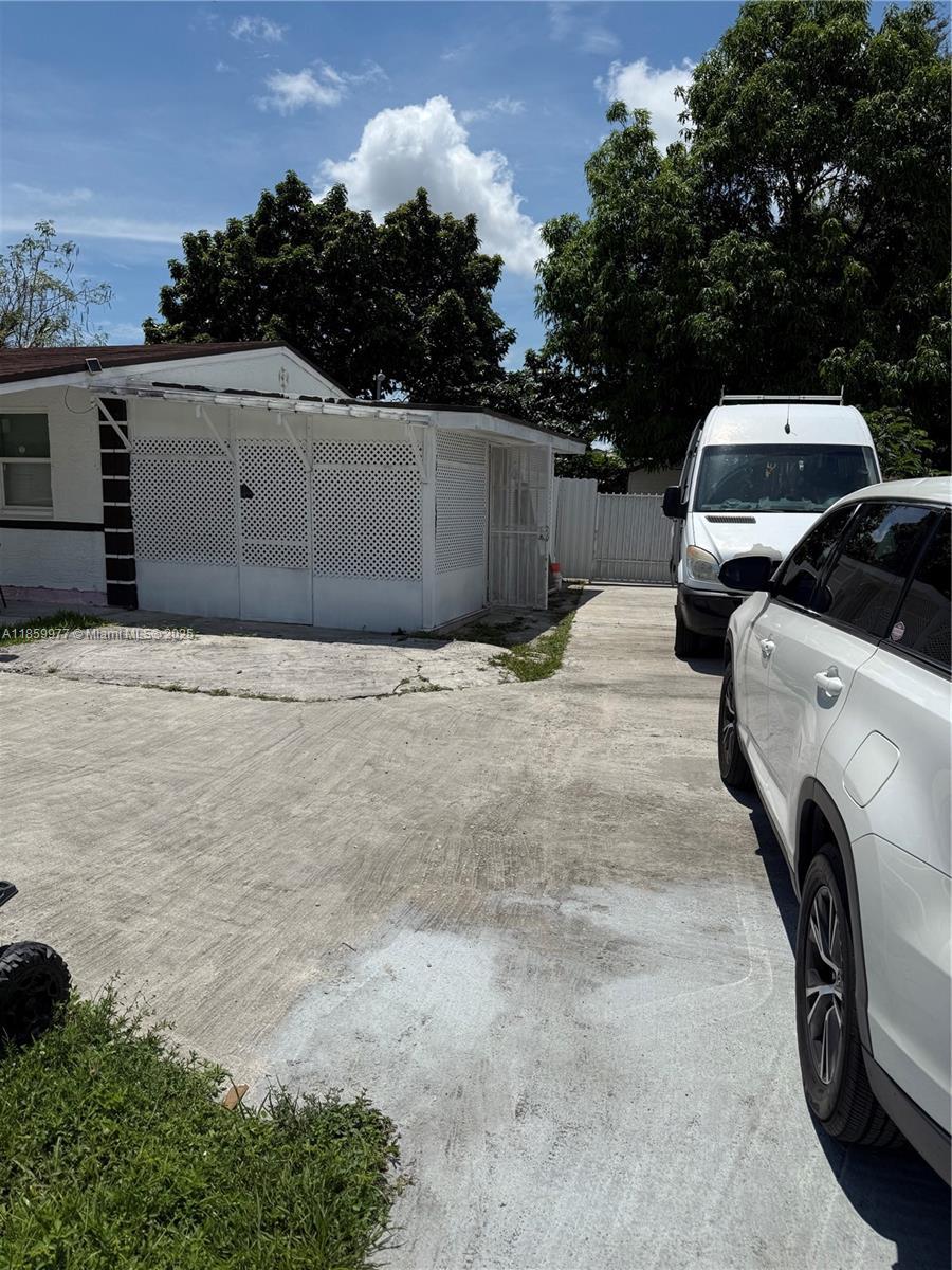3020 NW 161st St # 2, Miami Gardens FL 33054 photo 2