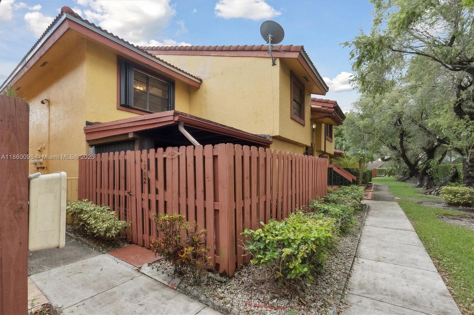 5975 SW 137th Ave # 702, Miami FL 33183 photo 3