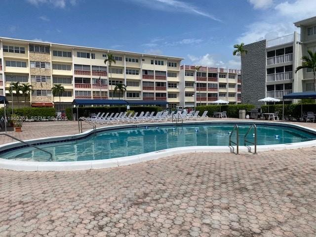 215 SE 3rd Ave # 305A, Hallandale Beach FL 33009 photo 2