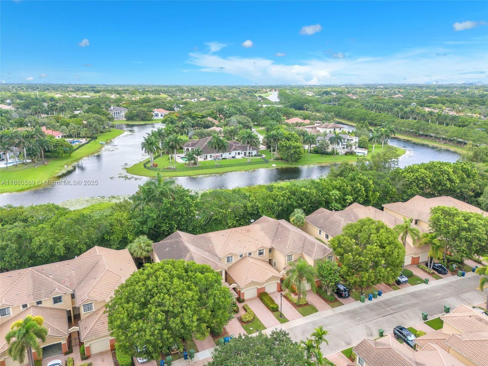 Weston, FL 33332 photo 2