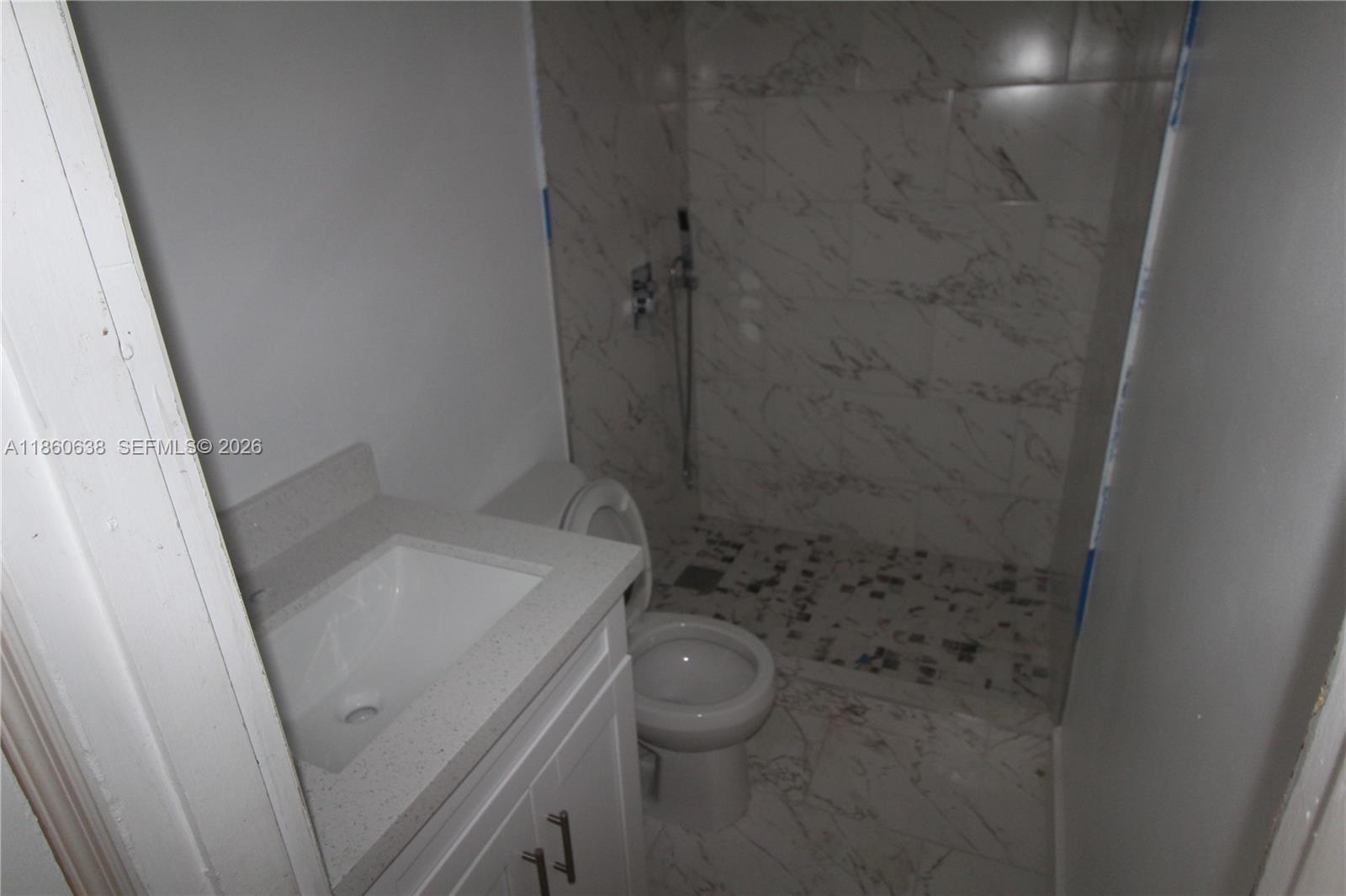 965 W 23rd St, Hialeah FL 33010 photo 5