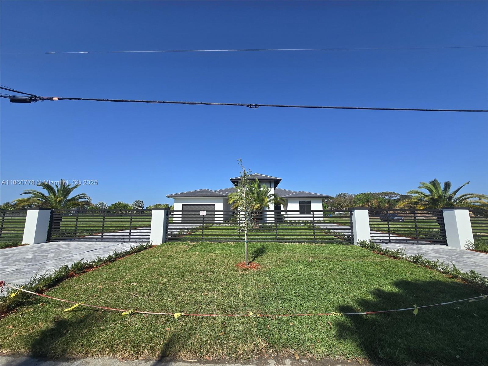 23840 SW 209th Pl, Homestead FL 33031 photo 3