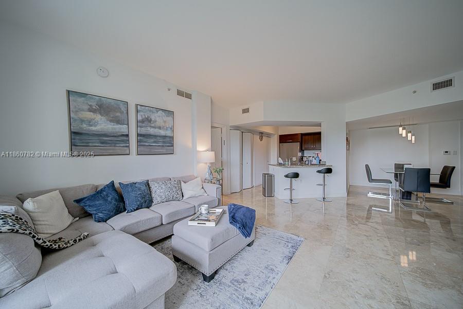 19900 E Country Club Dr # 308, Aventura FL 33180 photo 3