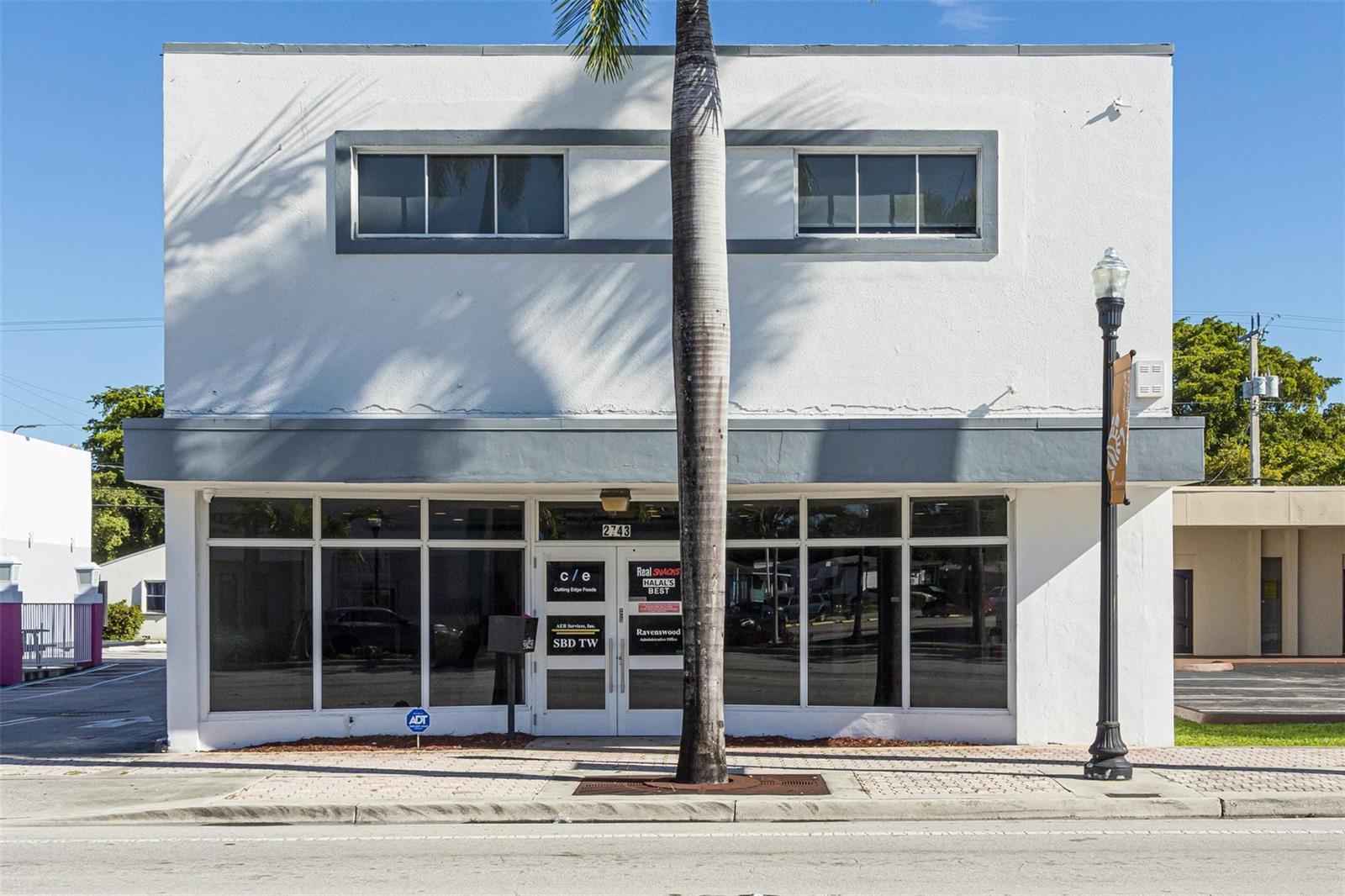 2743 Hollywood Boulevard, Hollywood FL 33020