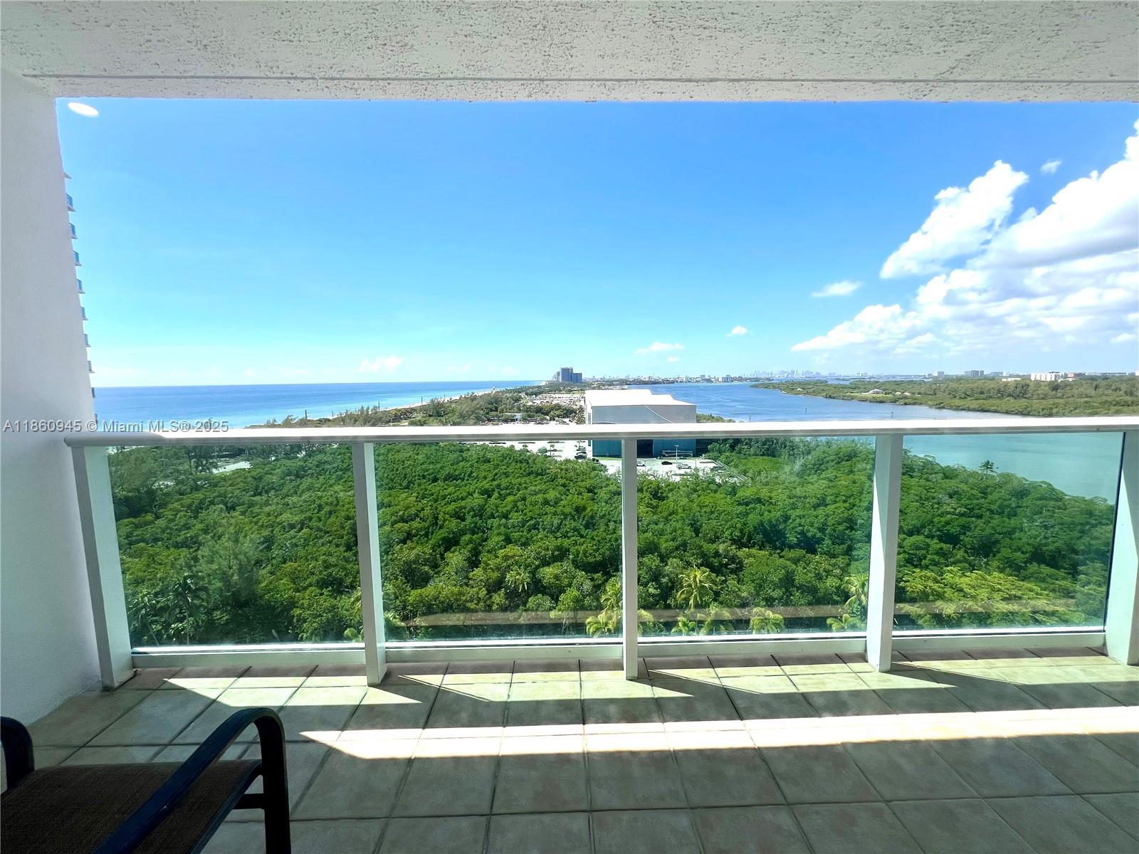 100 Bayview Dr # 1524, Sunny Isles Beach FL 33160 photo 4
