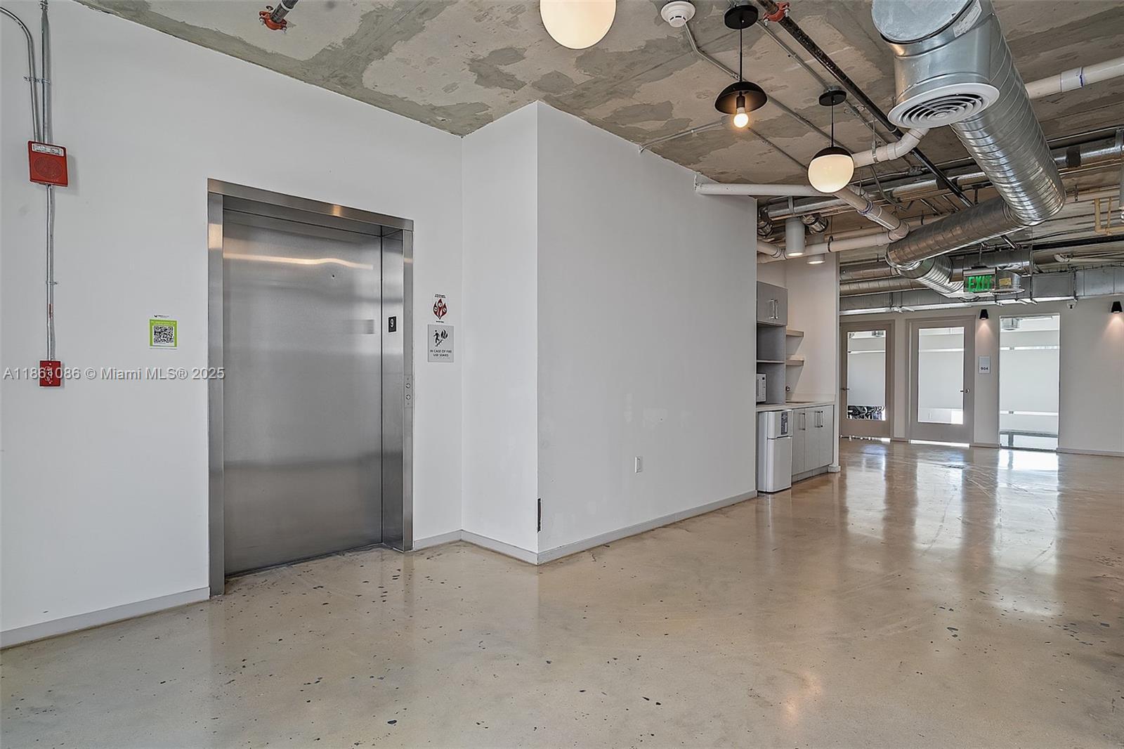 420 SW 7th St # 908, Miami FL 33130 photo 5