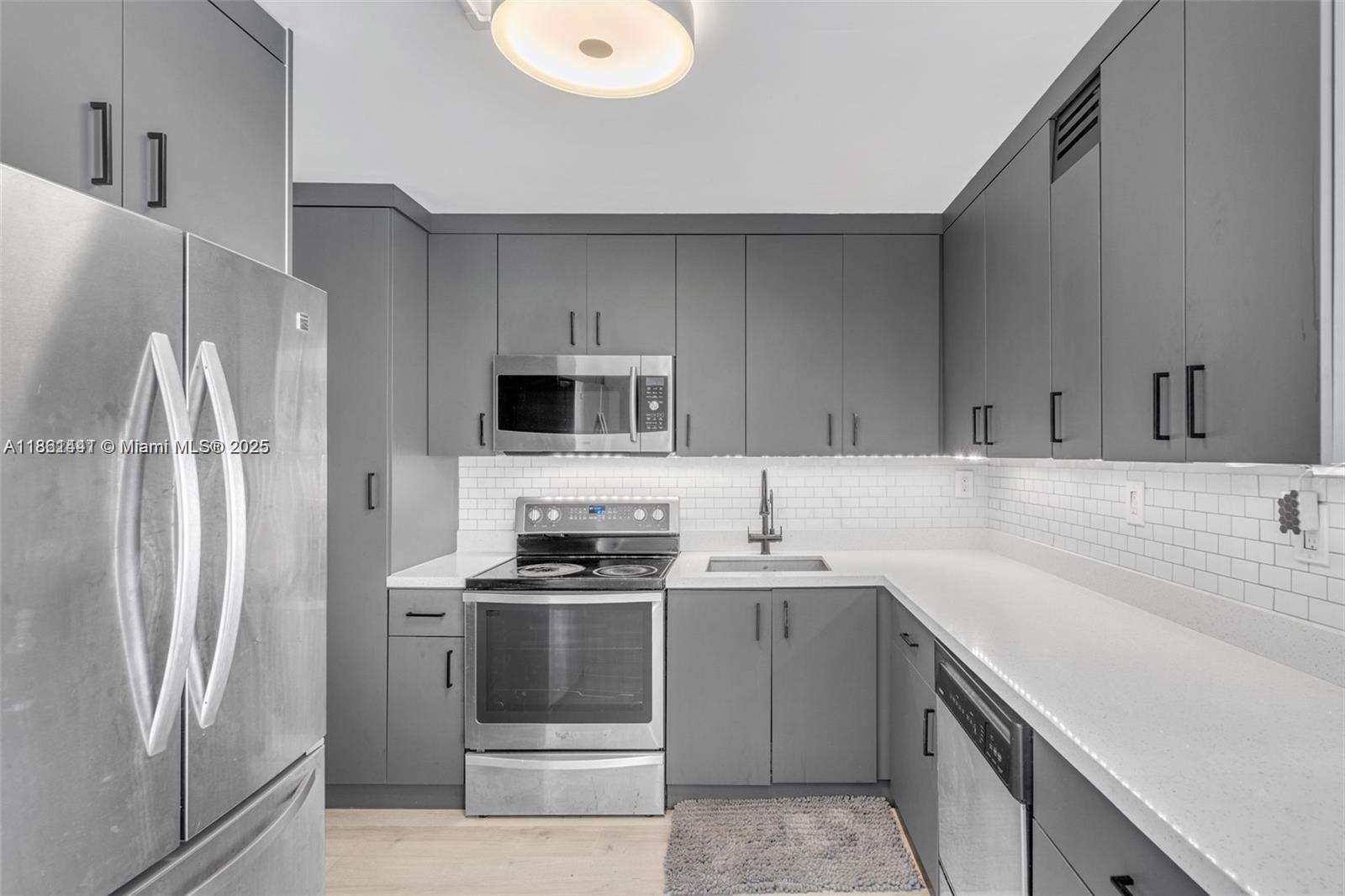 6900 Bay Dr # 11F, Miami Beach FL 33141 photo 2
