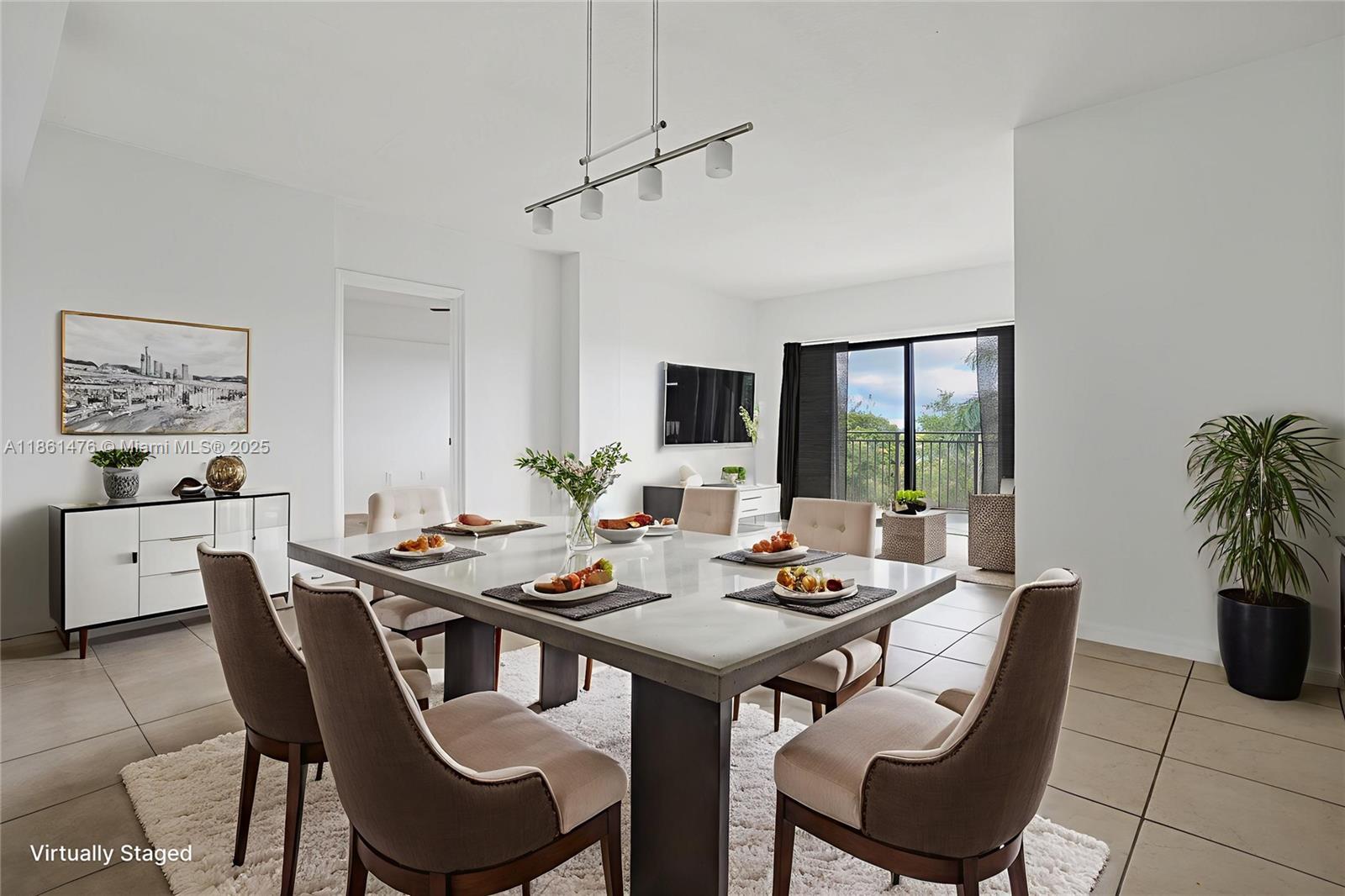 9340 Fontainebleau Blvd # W505, Miami FL 33172