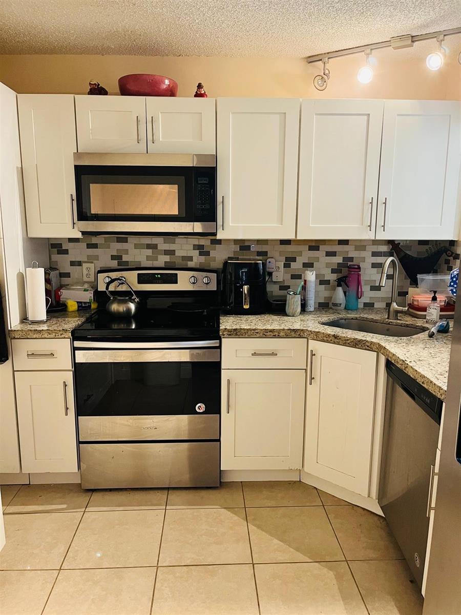 3531 Cocoplum Circle # 3466, Coconut Creek FL 33063 photo 2