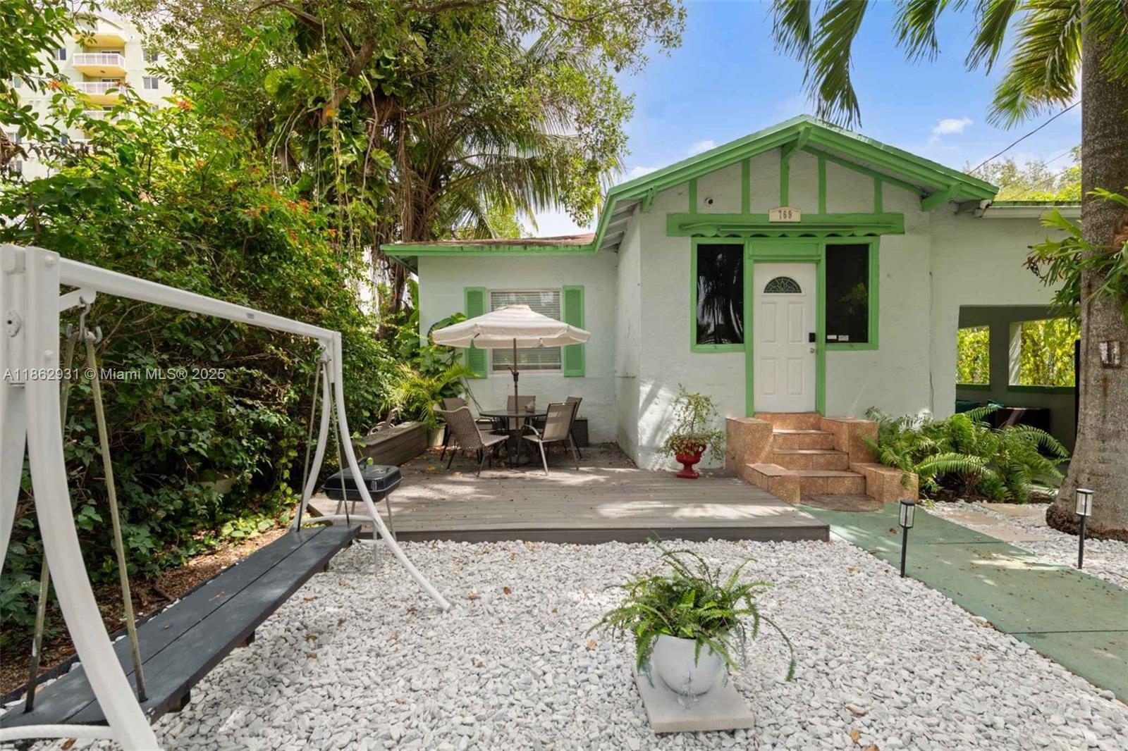 769 NW 10th, Miami FL 33136 photo 2