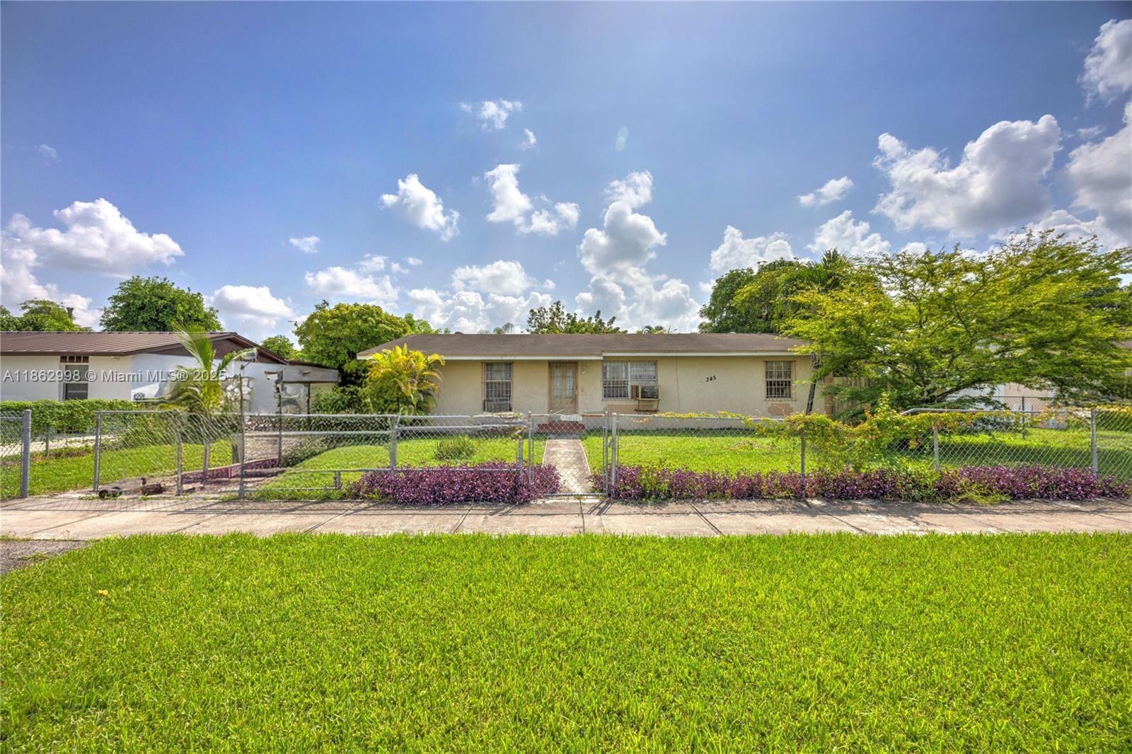 345 SW 18th Ave, Homestead FL 33030 photo 2