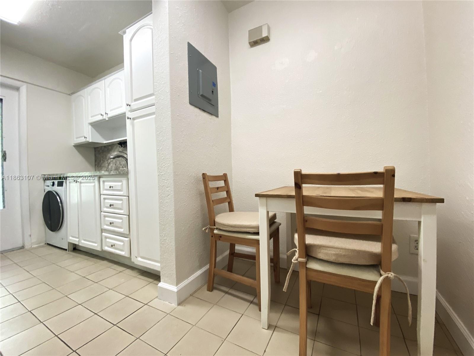 932 Euclid Ave # 2, Miami Beach FL 33139 photo 5