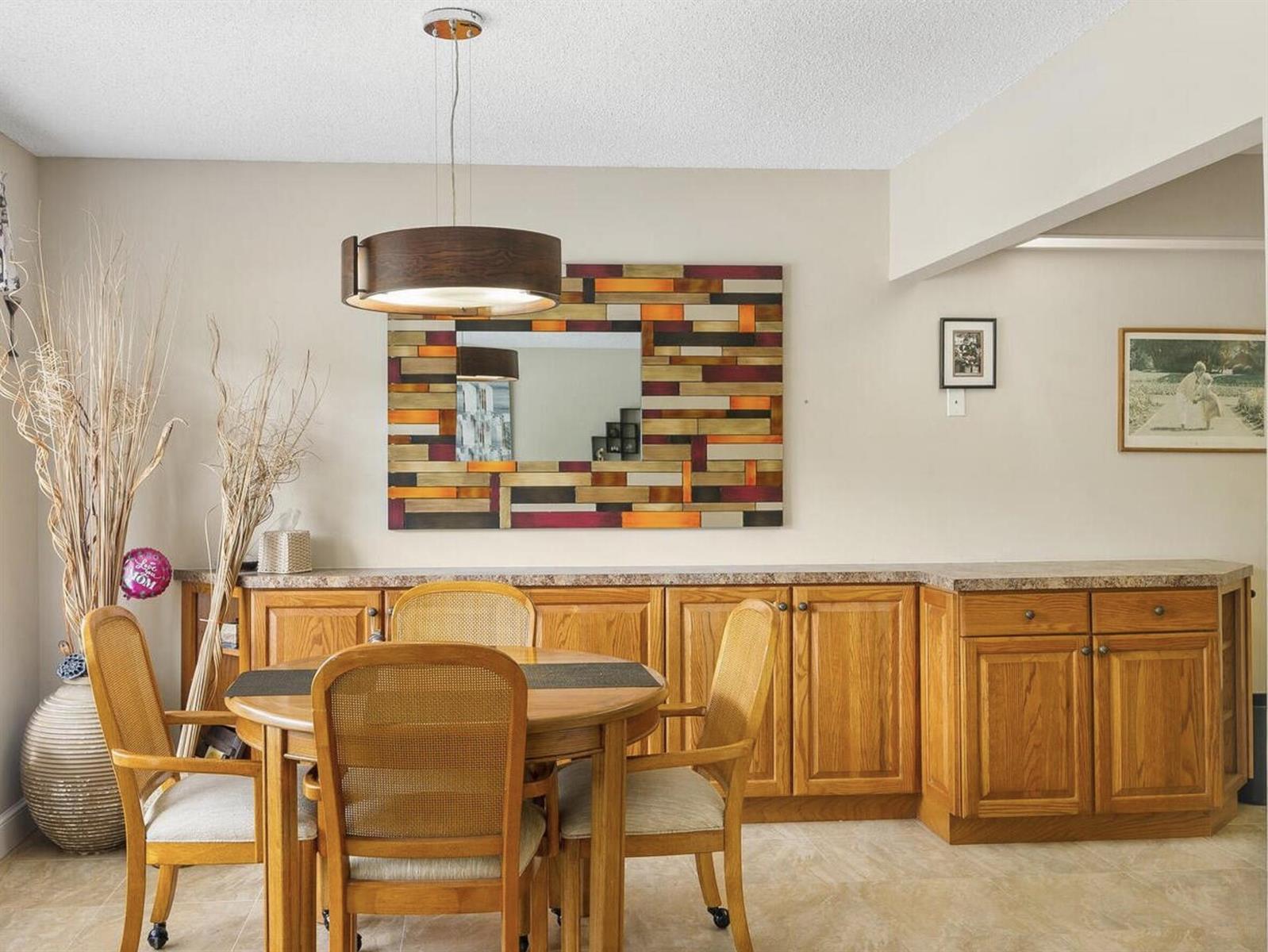 106 Wellington M # 1, West Palm Beach FL 33417 photo 2
