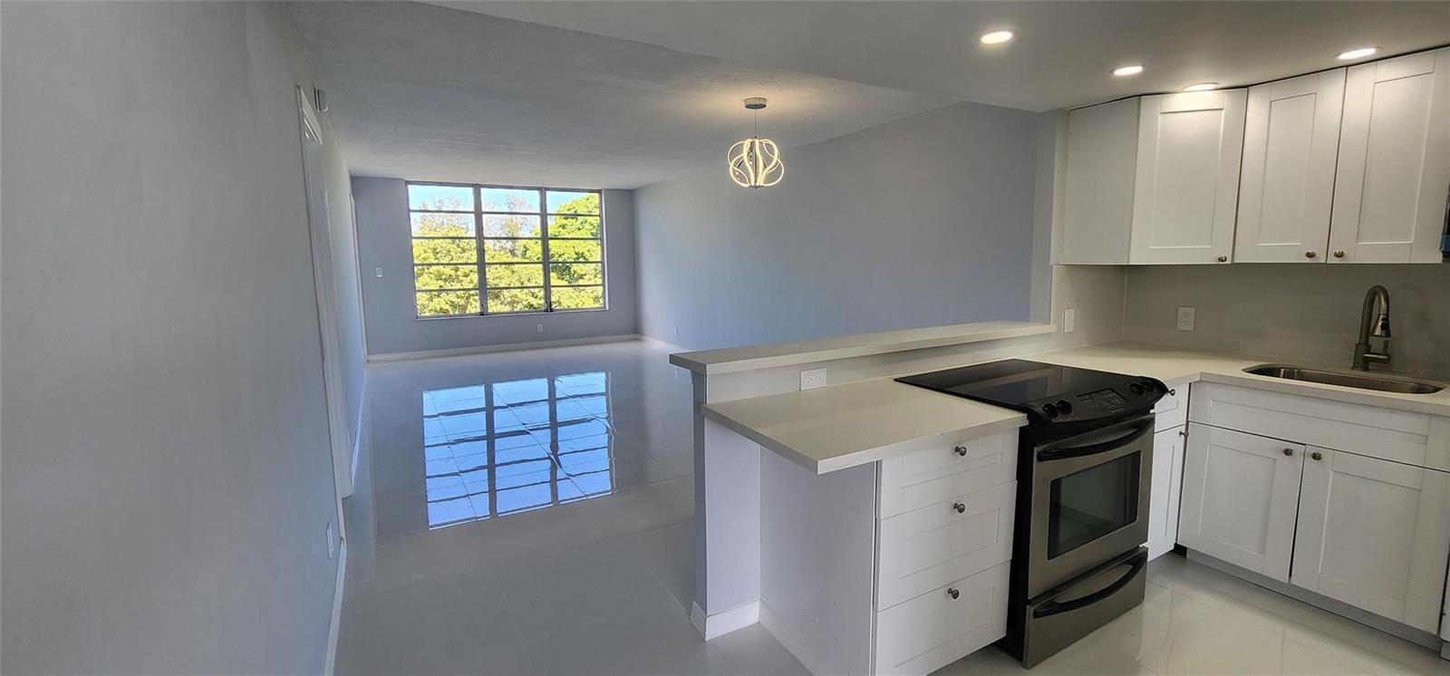 2650 S Course Drive # 505, Pompano Beach FL 33069 photo 2