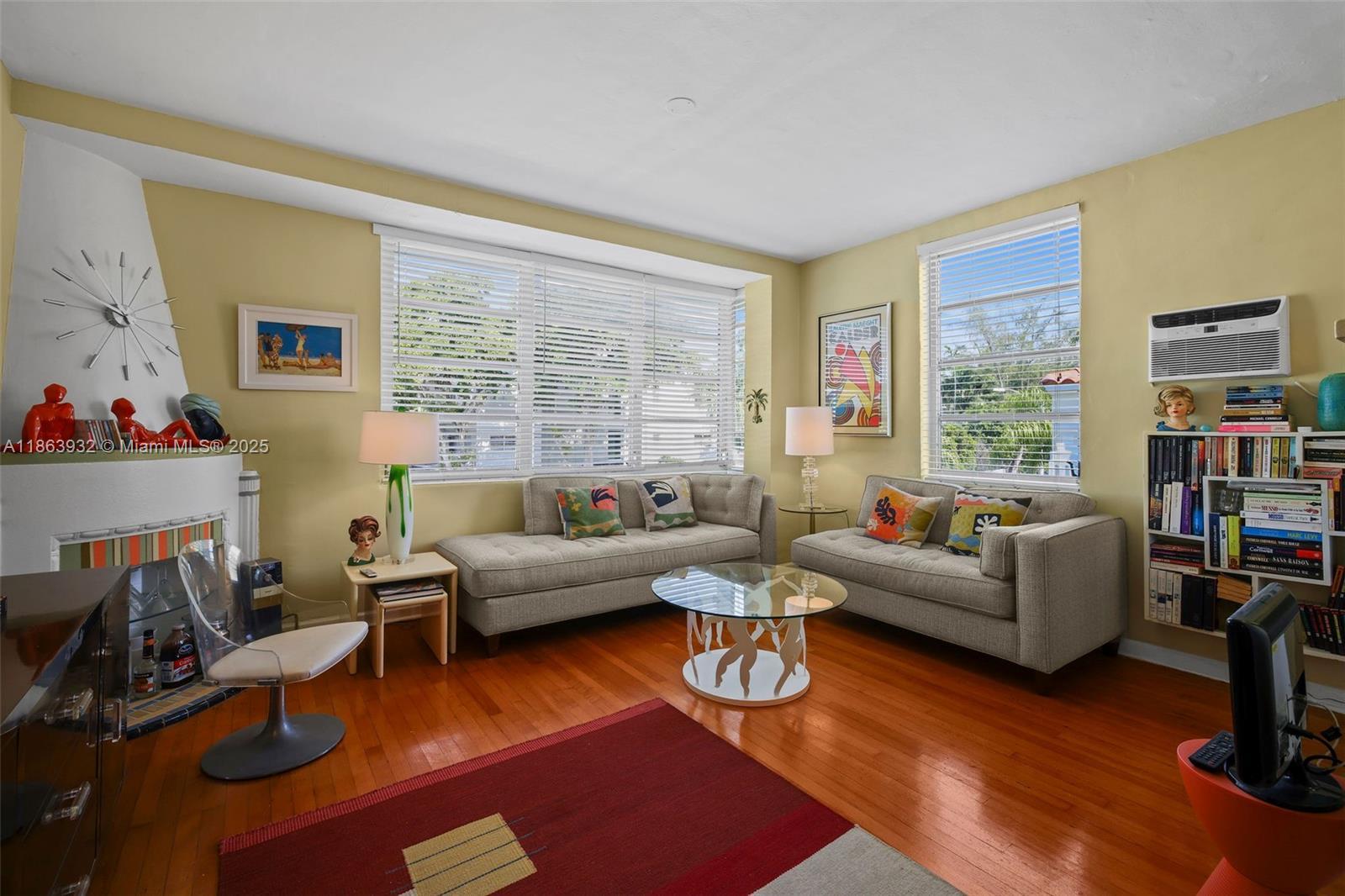 1525 Meridian Ave # 202, Miami Beach FL 33139 photo 5