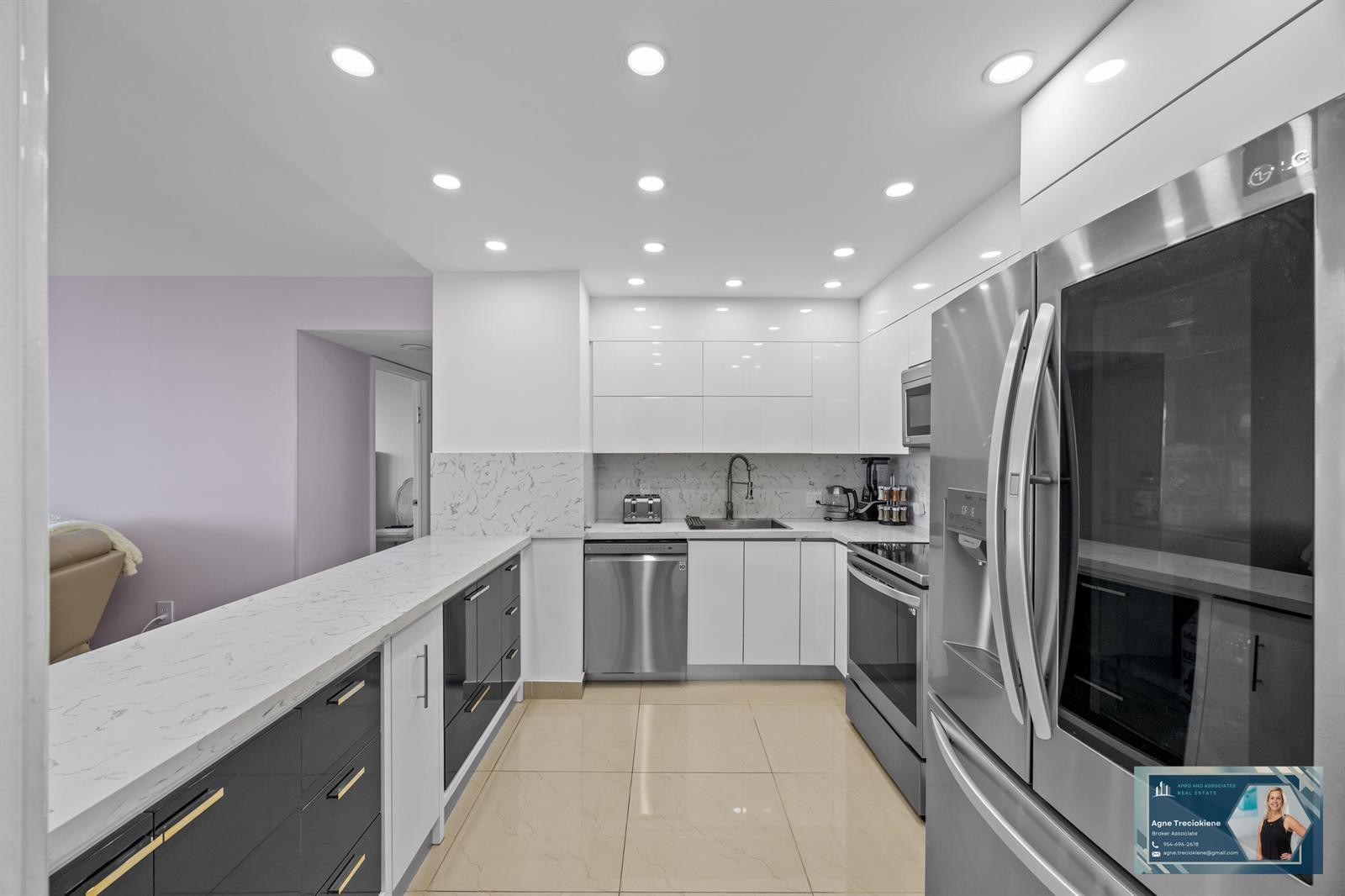 2801 NE 183rd Street # 1606w, Aventura FL 33160