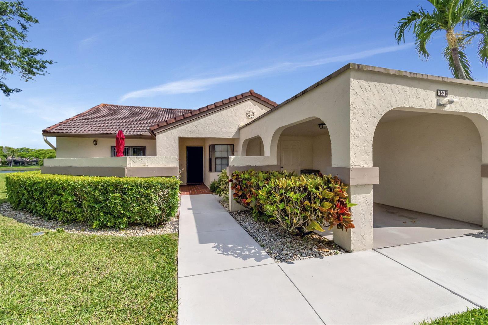 5531 Parkwalk Circle E, Boynton Beach FL 33472