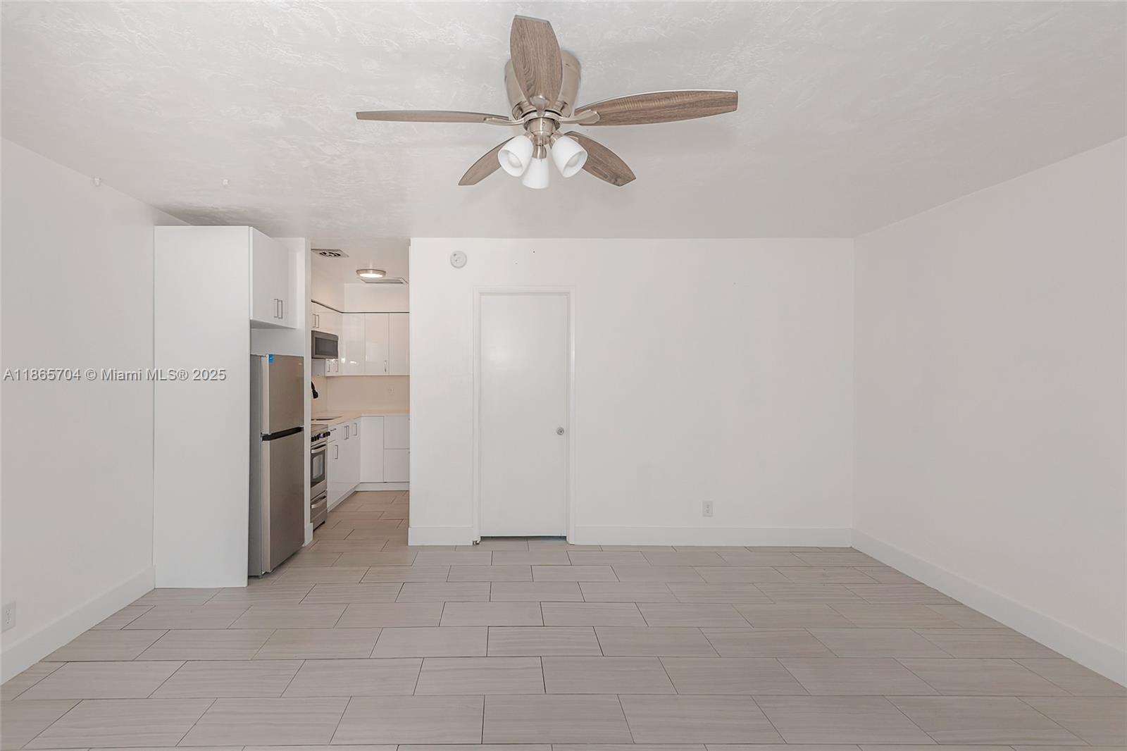2901 Polk St # 10, Hollywood FL 33020 photo 4