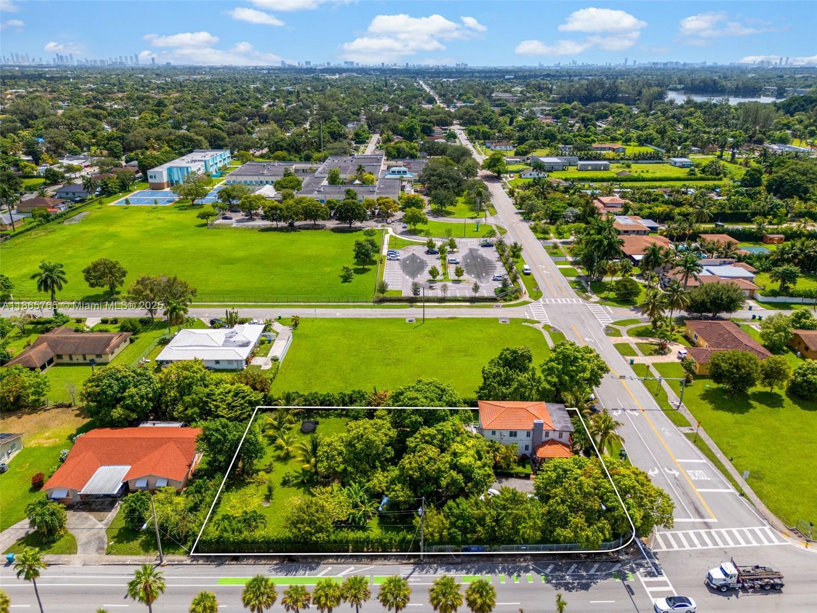 2175 NW 111th St, Miami FL 33167 photo 4