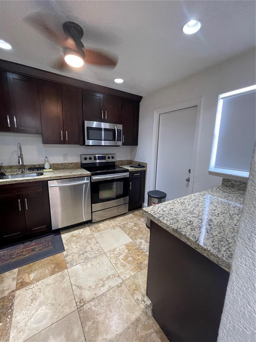 410 SE 2nd St # 422, Hallandale Beach FL 33009 photo 5