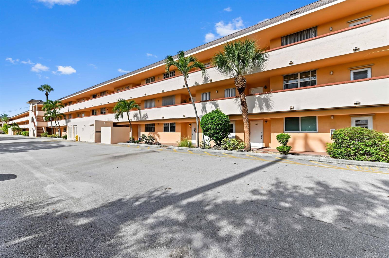 4500 N Federal Highway # 147f, Lighthouse Point FL 33064 photo 2