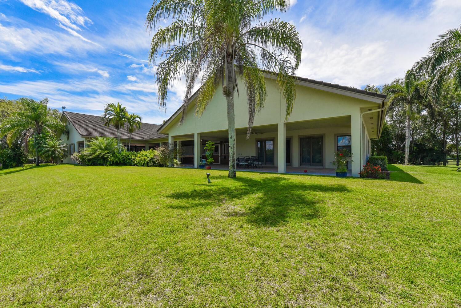 2780 Skipiks Way, Wellington FL 33470 photo 5